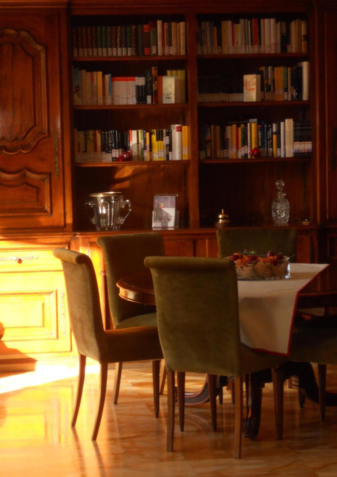 Locanda Dei Buoni E Cattivi Cagliari Extérieur photo