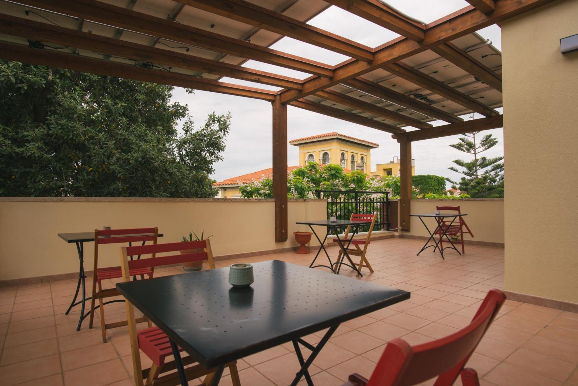 Locanda Dei Buoni E Cattivi Cagliari Extérieur photo