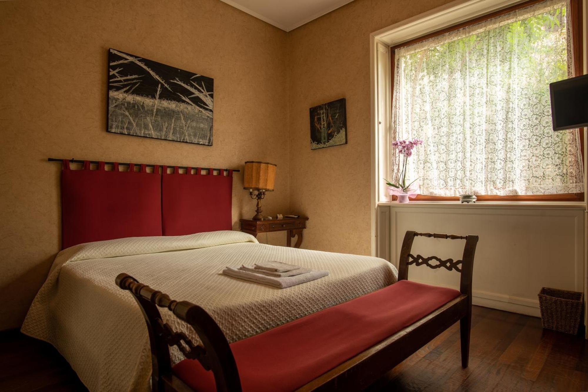 Locanda Dei Buoni E Cattivi Cagliari Extérieur photo