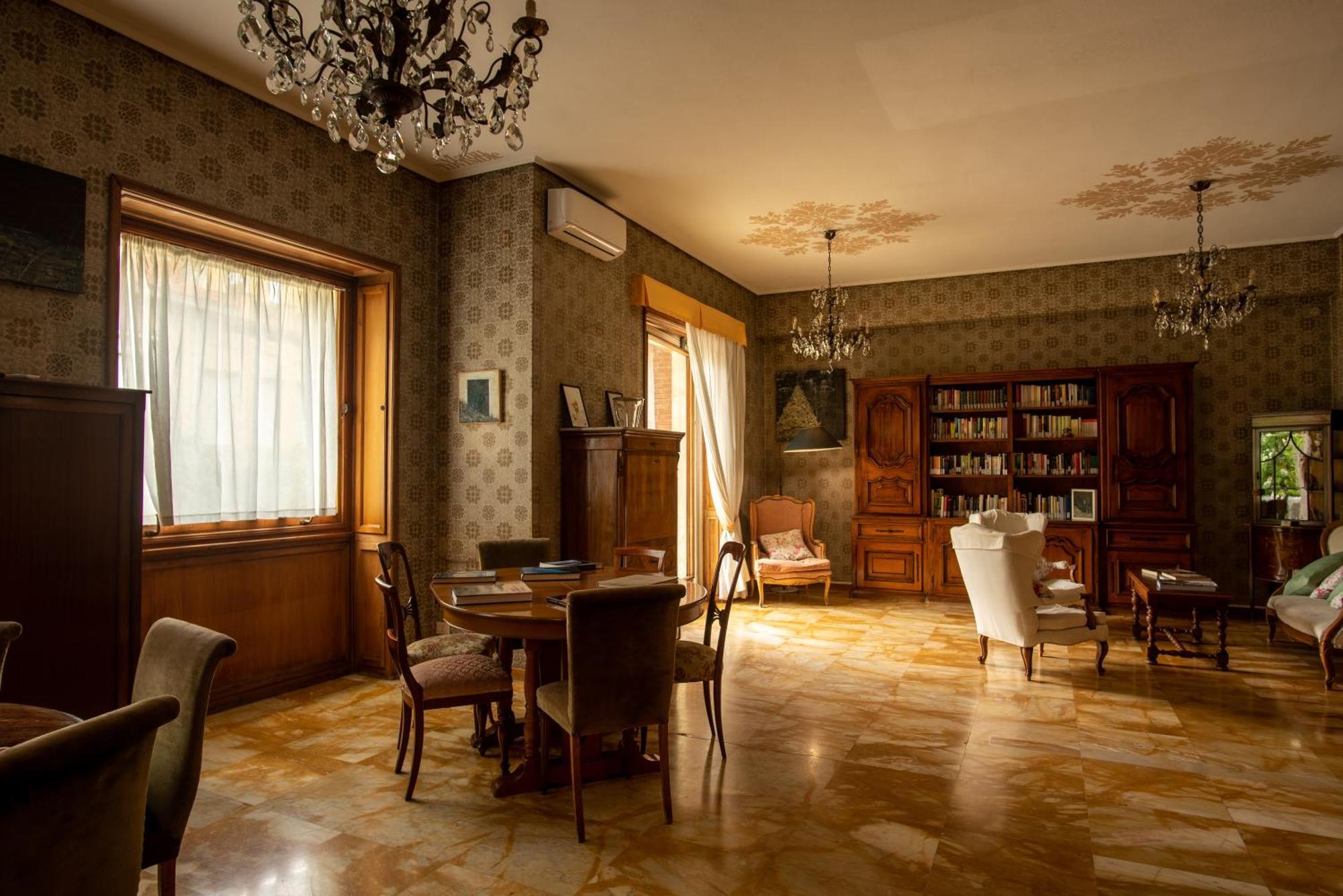 Locanda Dei Buoni E Cattivi Cagliari Extérieur photo