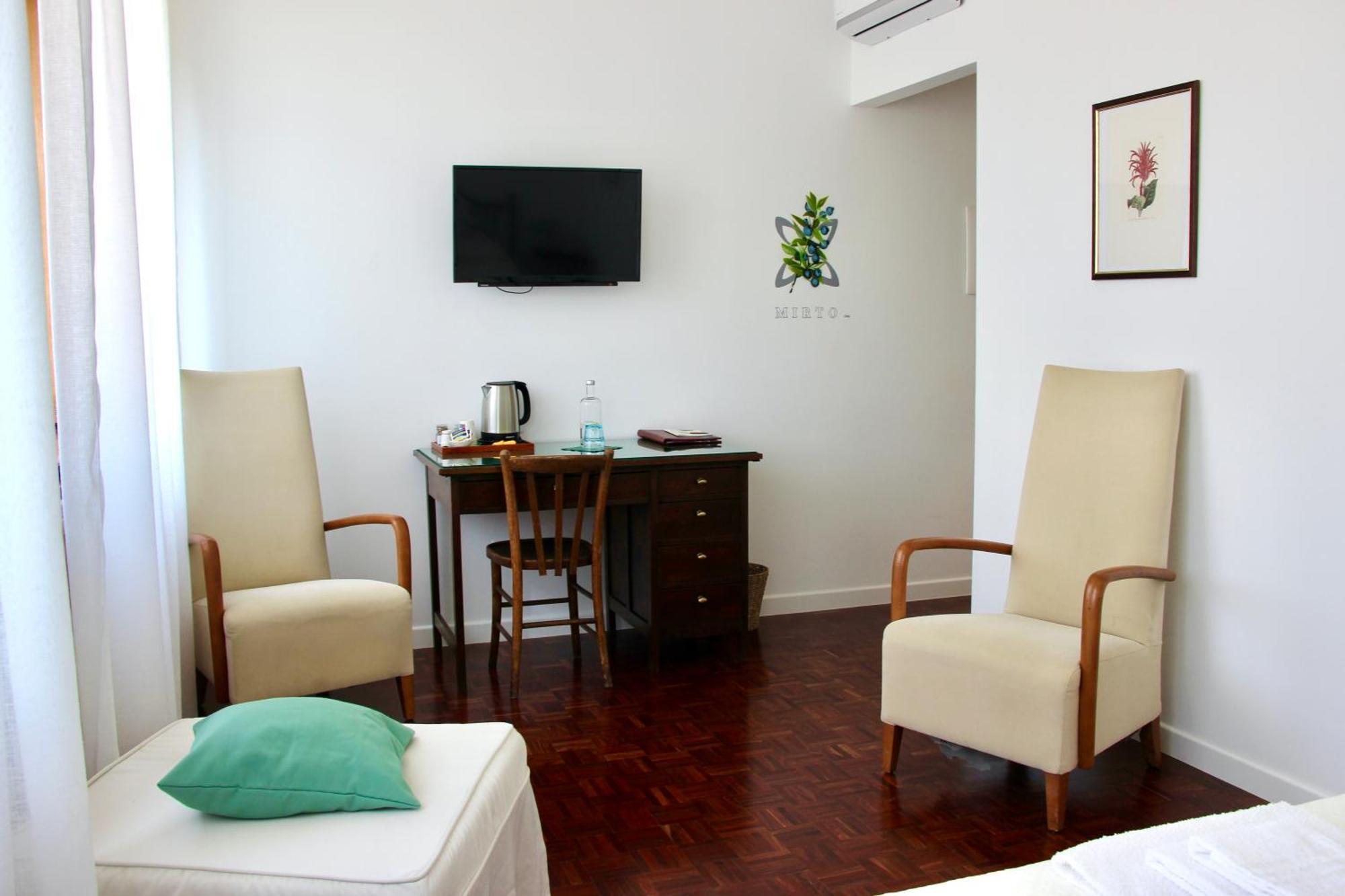 Locanda Dei Buoni E Cattivi Cagliari Extérieur photo