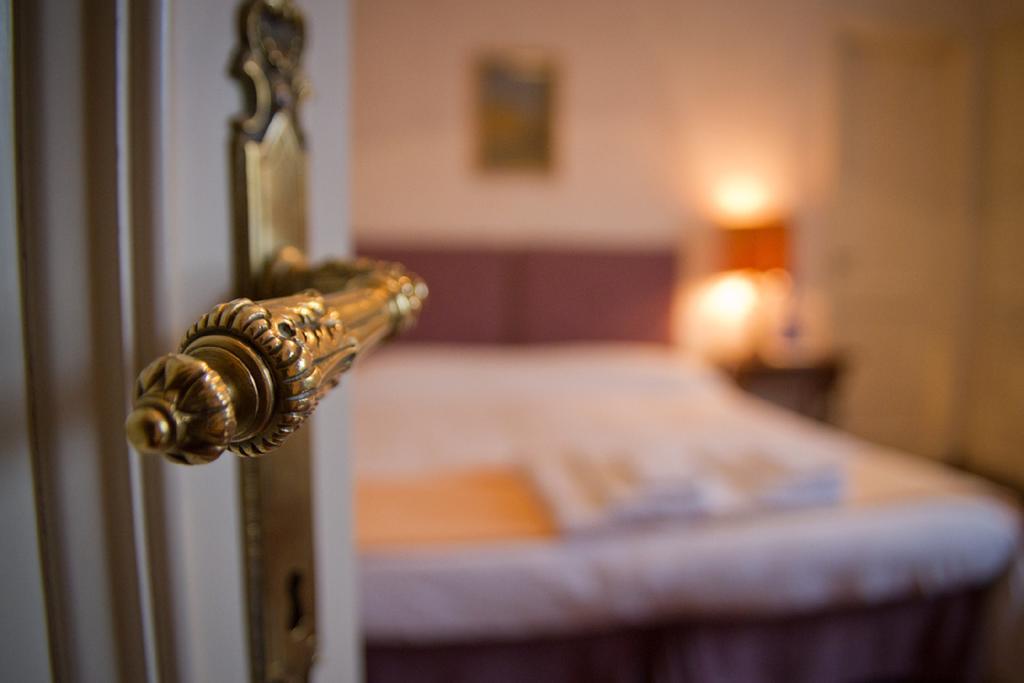 Locanda Dei Buoni E Cattivi Cagliari Extérieur photo